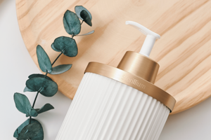 Sterillium® Protect & Care Bundle Emma Dispenser Emma white + 475ml